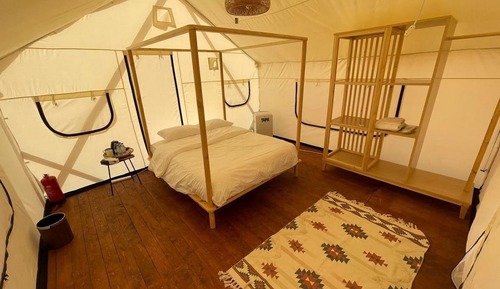 Comfort Tent, Patio, Desert View