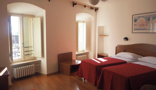 Standard Triple Room, City View