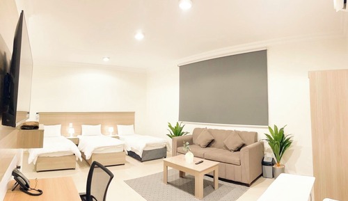 Deluxe Triple Room