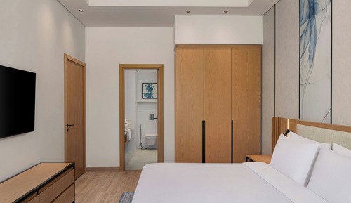 Junior Suite, 1 King Bed with Sofa bed