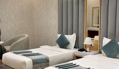 Basic Twin Room