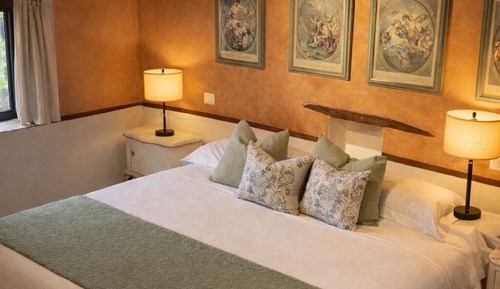 Basic Double Room