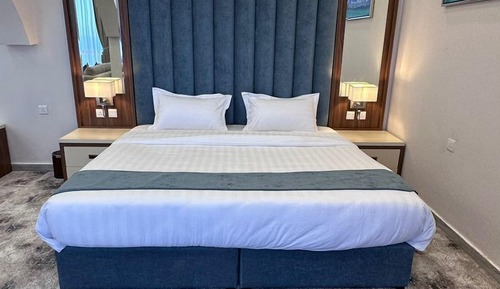 Junior Suite, Multiple Beds, City View