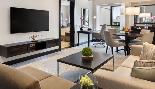 Suite, 1 Bedroom, Pool View