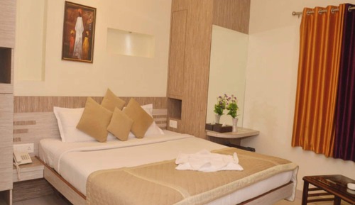 Elite Double Room, City View