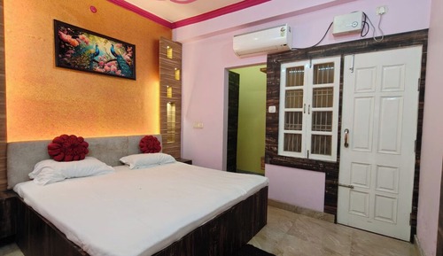 Deluxe Room, Balcony