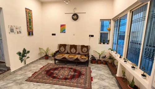 6-Bed Mixed Dormitory Room