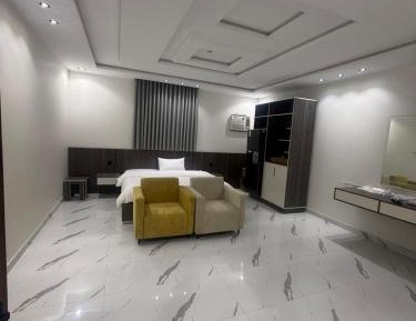 Four-Bedroom Standard Apartment