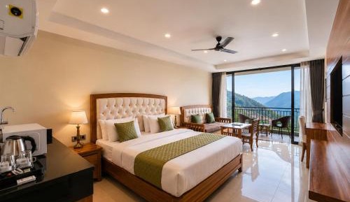 King Room with Balcony