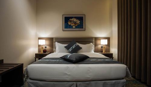 Queen Suite