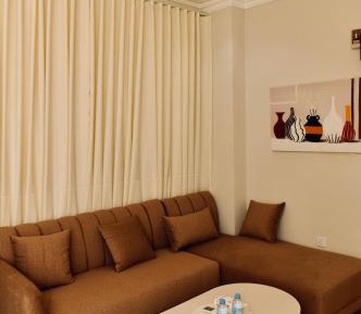One-Bedroom Apartment - Non-Smoking