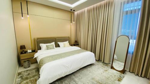 One-Bedroom Apartment with Terrace