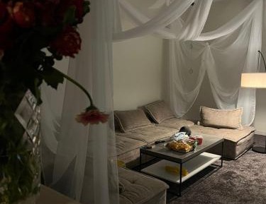 Studio Apartment with King Bed