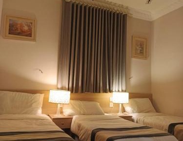 Triple Room with Private Bathroom