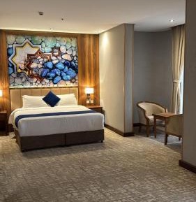 Superior King Room