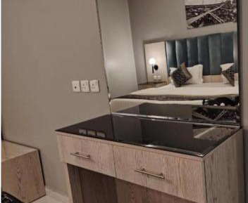 One-Bedroom Apartment with City View