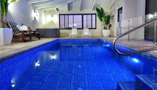 Suite with Private Pool