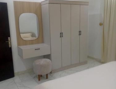 Deluxe Room (2 Adults + 1 Child)