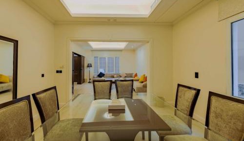 Deluxe Villa
