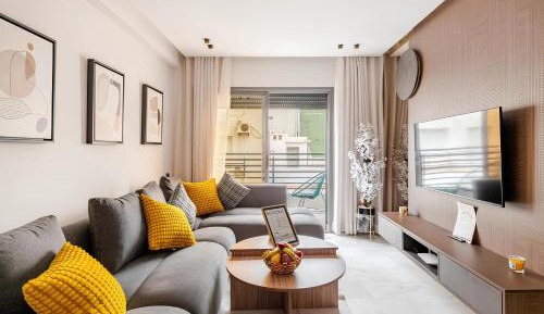 One-Bedroom Apartment