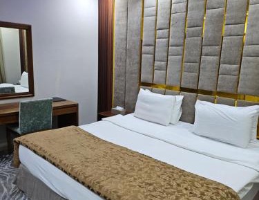 King Suite