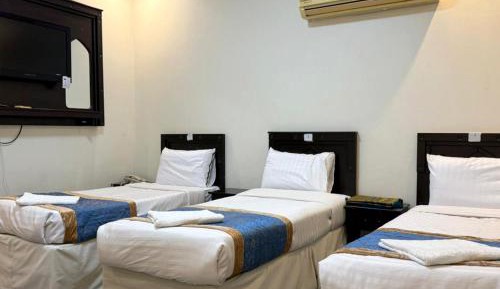 Triple Room with Private Bathroom