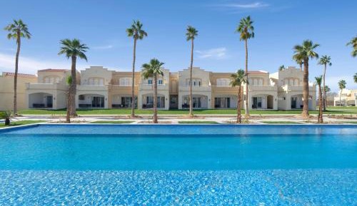 Three Bedroom Deluxe Villa With Pool View