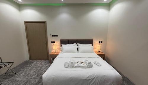 Superior King Suite