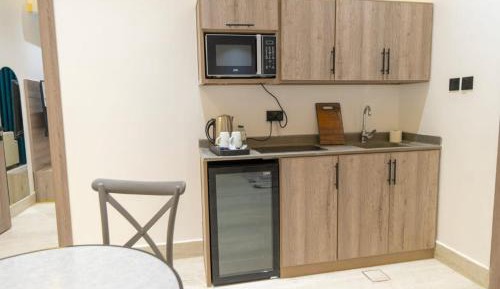 Deluxe Suite