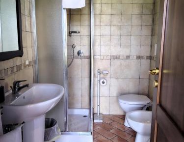 Deluxe Double or Twin Room with Garden View