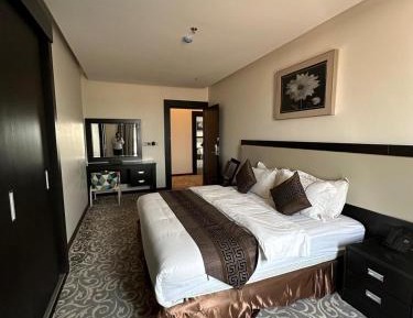 Standard King Room