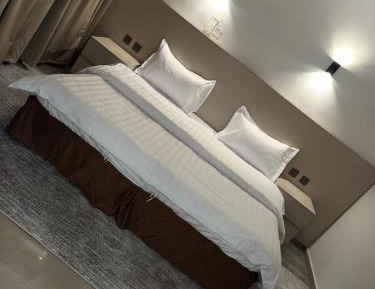 Economy Triple Room