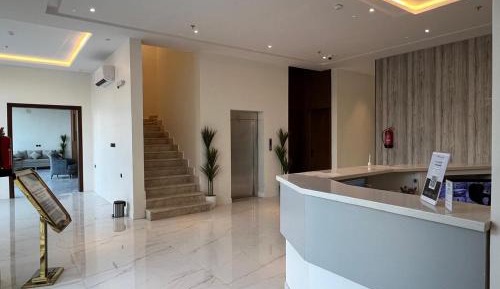 Classic One-Bedroom Apartment with King Bed