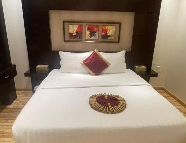 Two-Bedroom Deluxe Apartment
