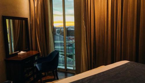 Executive Suite
