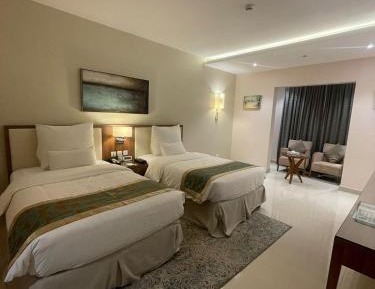 Twin Room with Balcony and City View - Non-Smoking