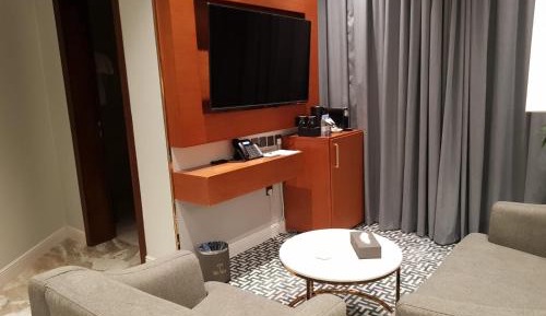 Executive Suite