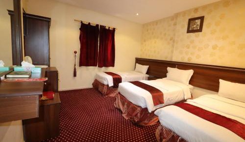 Triple Room with Bathroom