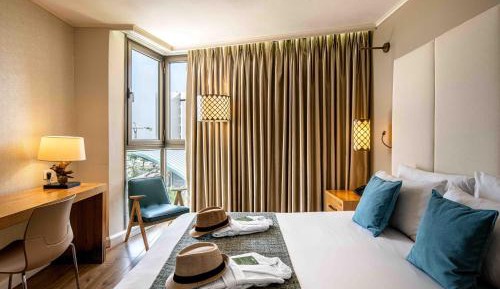 Classic Double or Twin Room with Sea View