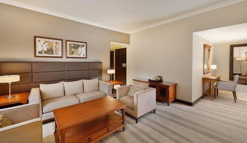 Presidential Suite, Tower Lounge access lounge access