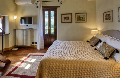 Bettona Villa | Casale Santa Lucia 8 2