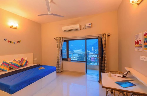 Rishikesh Hostel | goSTOPS Rishikesh, Lakshman Jhula