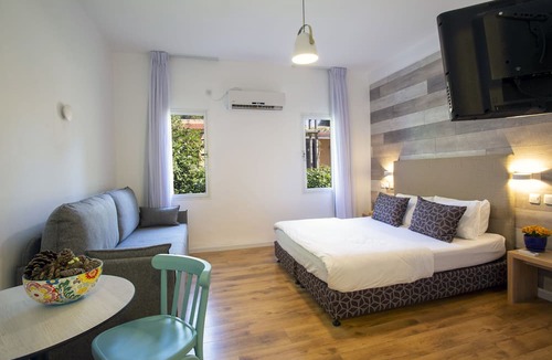 Malkiya Hotel | Malkiya TravelHotel