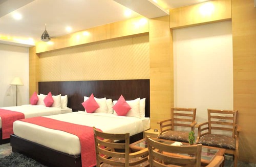 Sarnath Hotel | Hotel SGT Plaza