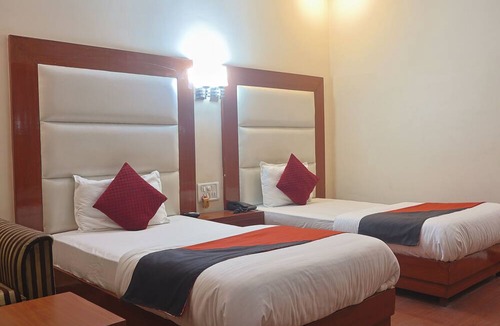 Bahadrabad Hotel | Hotel Dreamland