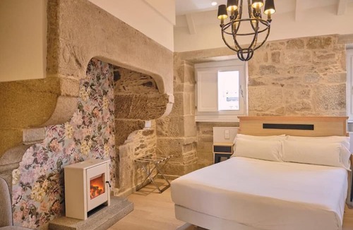 Santiago de Compostela Historic Centre Hotel | Hotel Praza Quintana
