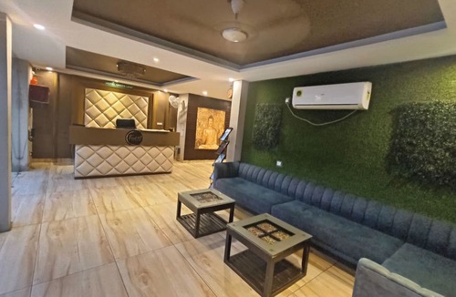 Jwalapur Hotel | Hotel Green Leaf By T And M Hotels