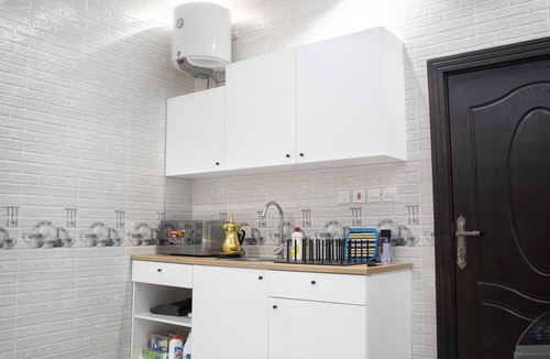 Medina Apartment | Modern Family Apt near Al-Masjid