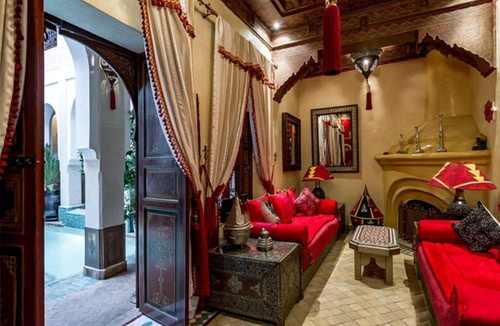 Mechouar-Kasbah House | Riad Hikaya