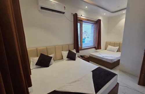 Jwalapur Hotel | Hotel Baromas Retreat